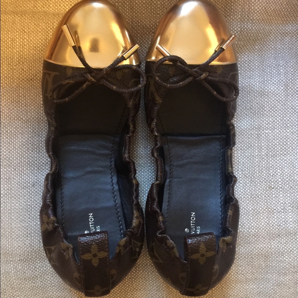 Louis Vuitton Flirty Monogram Ballet Flats Sz 39